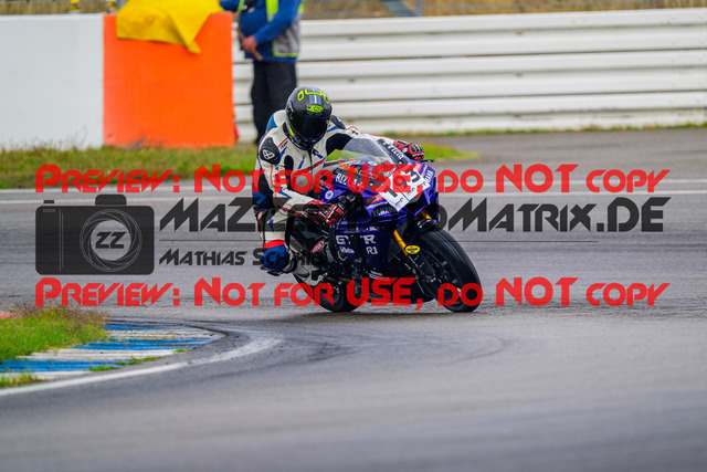 MaZZes_Fotomatrix_20240923_6007705_1186 | Fotograf Mathias Schmid
Sportfotograf,
Eventfotograf,
Hochzeitsfotograf,
Portraitfotograf