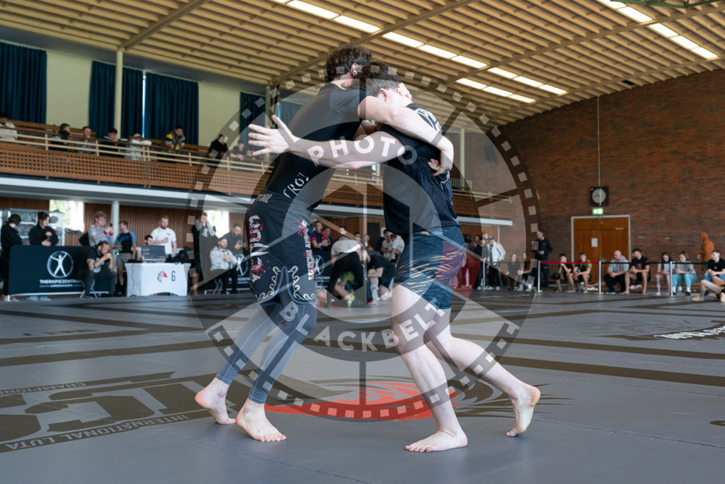 20250329PBB0526 | Fighters compete during the International Luta Livre (ILLCS) Germany IX Spring 2025 Competition spring on March 29, 2025 in Hannover, Germany.© Chiara Dazi