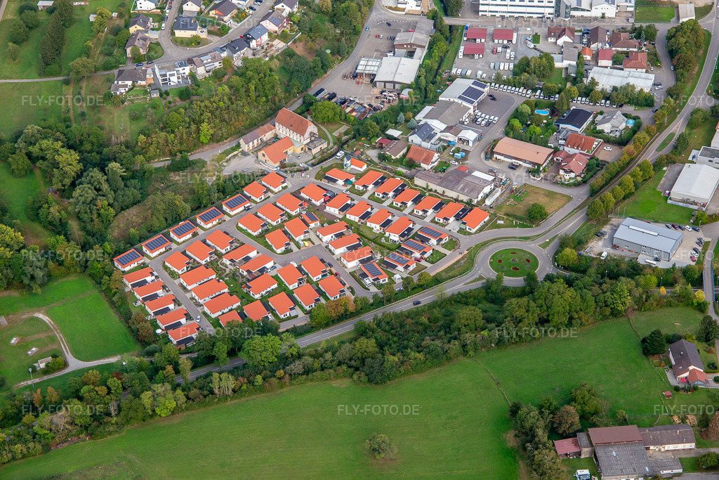Luftbild: Alte Mühle 1-80 Wohnpark Flehingen im Ortsteil Flehingen in Oberderdingen im Bundesland Baden-Württemberg in Deutschland. Foto: IMG_138712.jpg vom 16.09.2023 durch Werner Riehm/FLY-FOTO.deBaugenossenschaft EDEN e.G