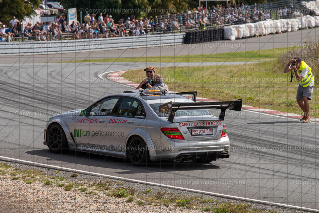 20250907132457D75_6943 | Bitte beachten!!!
Alle Fotos dieser Galerie sind nur grundbearbeitet. Im Falle eines Verkaufs, werde ich die Fotots noch mit dem nötigen Feinschliff versehen. - Realisiert mit Pictrs.com