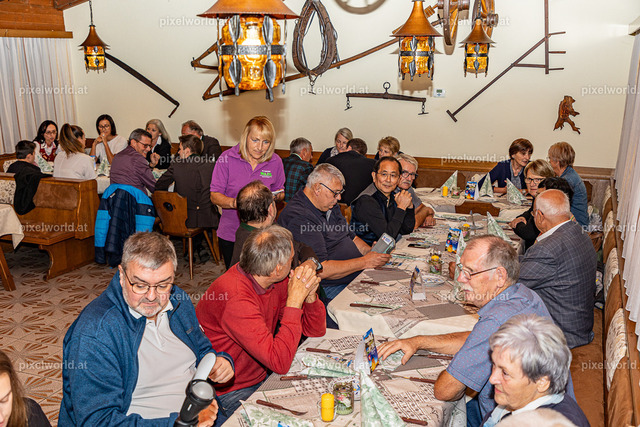 Delegation aus Bamberg beim Gasthaus Wadl | Bildershop von pixelworld.at - Realisiert mit Pictrs.com