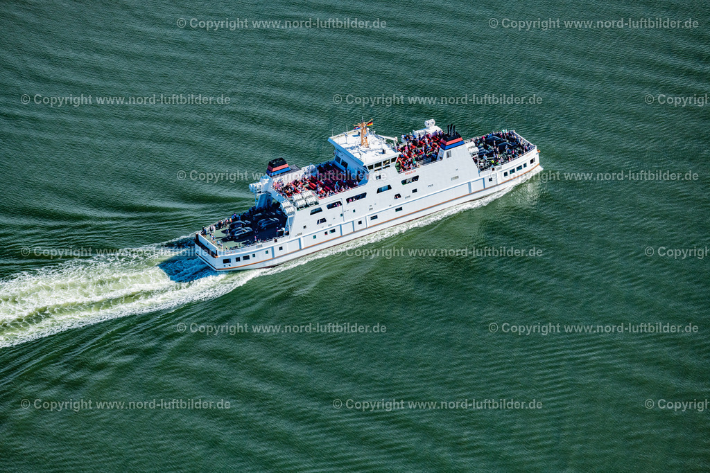 Norderney_Fährschiff_Frisia_Iv_ELS_5970050923 | NORDERNEY 05.09.2023 Fahrt eines Fähr- Schiffes der AG Reederei Norden-Frisia, Schiff " Frisia 4 "im Ortsteil Norddeich in Norden im Bundesland Niedersachsen, Deutschland. Weiterführende Informationen bei: Reederei Norden-Frisia AG. // Trip of a ferry ship of the AG Reederei Norden-Frisia ship "Frisia 4" in the district of Norddeich in Norden in the state Lower Saxony, Germany. Further information at: Reederei Norden-Frisia AG. Foto: Martin Elsen