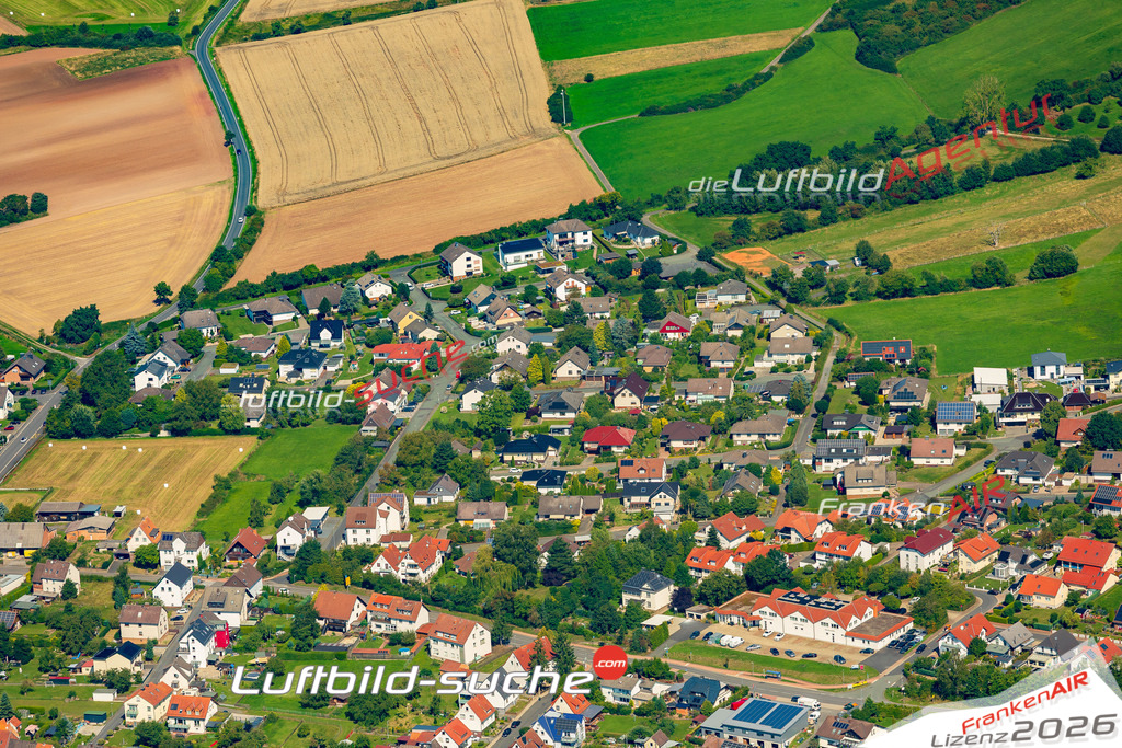 Luftbild Vs Google Maps  Breitenbach  Schauenburg -Das Luftbild wurde 2025 vom UL-Flugzeug heraus erstellt ( keine Drohnenluftbilder ) - Hochauflösende Luftaufnahme -Nicht vergleichbar mit Google Maps oder Satelittenbilder- Die Geschenkidee !Mit Lizenz und Bildrechte bestellbar