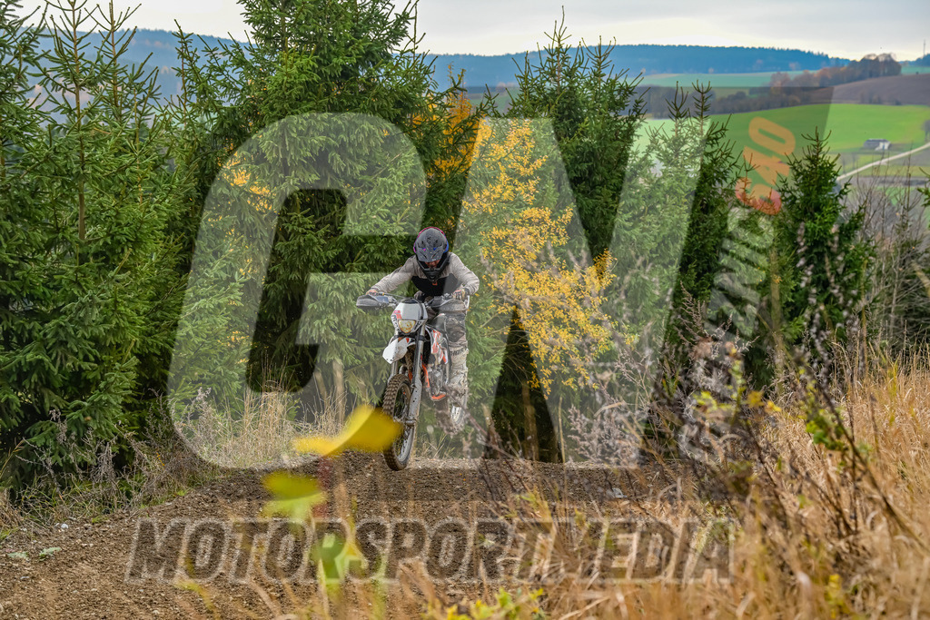 NZ8_5951 | grenznic640