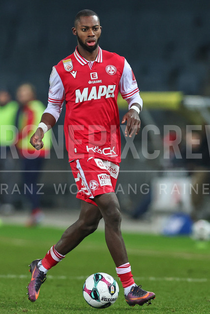 Austrian Bundesliga: Grazer AK 1902 vs LASK | GRAZ, AUSTRIA, 13.DEC.25 - SOCCER - ADMIRAL Bundesliga, Grazer AK 1902 vs LASK. The image shows Sadik Fofana (GAK).