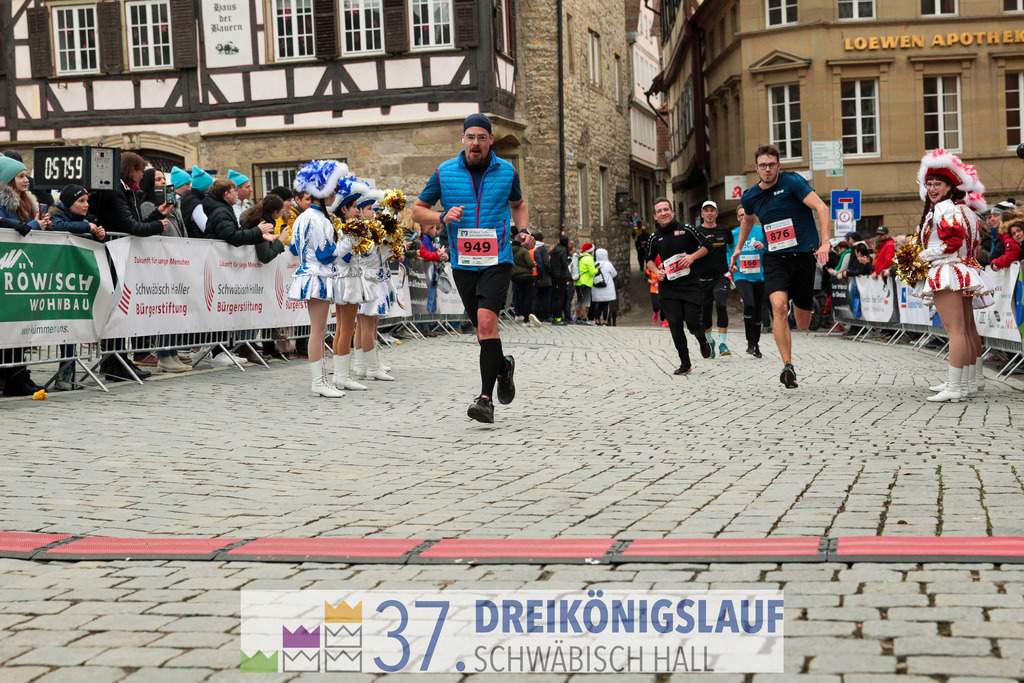VR Bank Hauptlauf 10000m | 3 Koenigslauf 2023 - Realisiert mit Pictrs.com