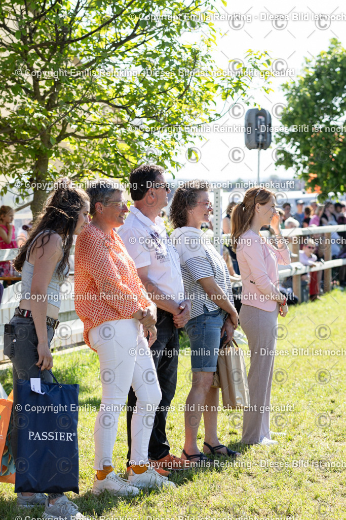 CL5A1152 | Emilia Reinking Fotografie - Realisiert mit Pictrs.com