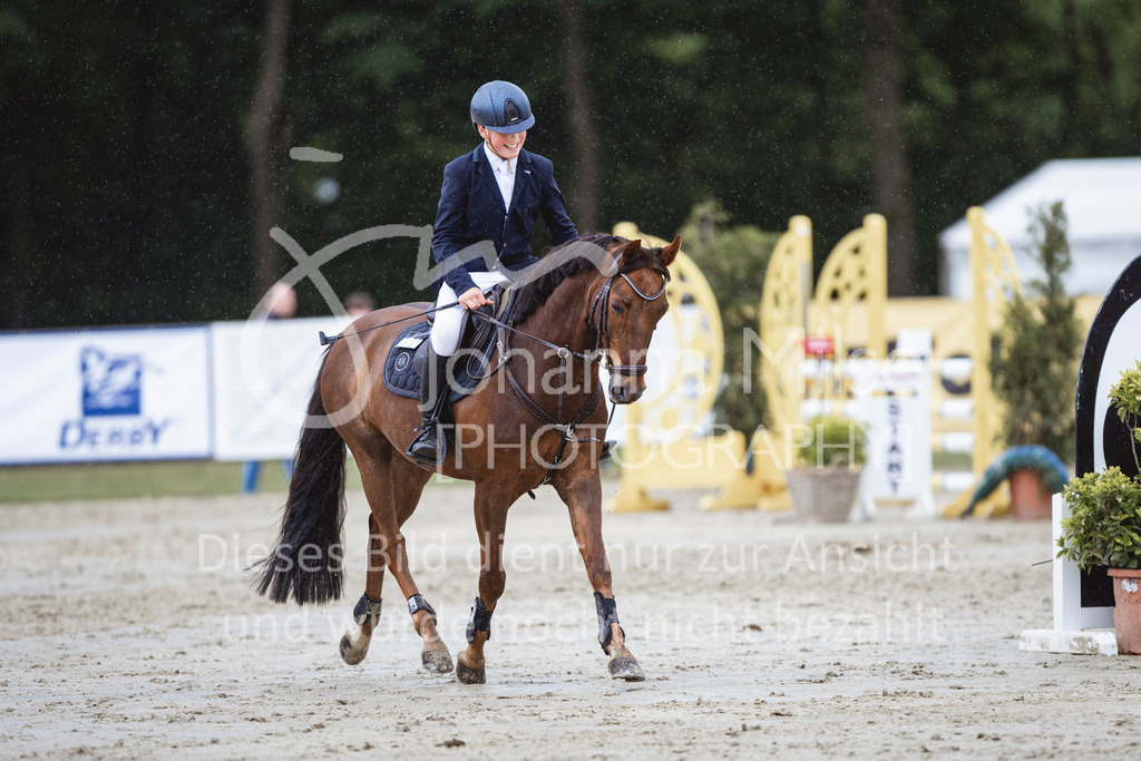 240504_PonyTrophy-286 | Deine schönsten Turniermomente als professionelle Fotos! Entdecke hochwertige Pferdesport-Fotografie im Online-Shop. Jetzt Fotos finden & bestellen!