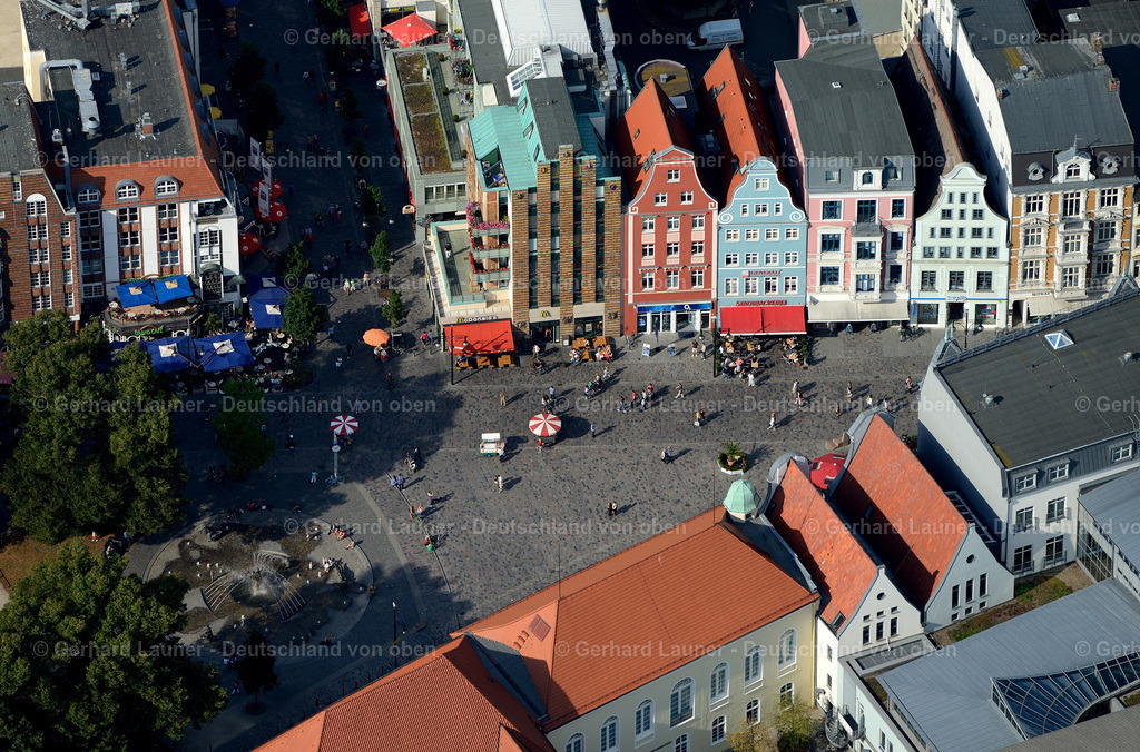 3292194A | Universitätsplatz, Rostock