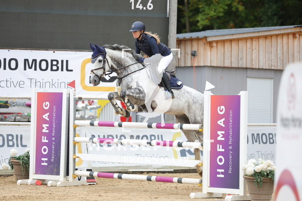 0P6A7284 | Willkommen bei Brunnmayr - Design & Fotografie – Ihrem Spezialisten für Reitturniere und Pferdeveranstaltungen in Oberösterreich, Salzburg und Bayern! Seit über 17 Jahren sind wir leidenschaftlich dabei.