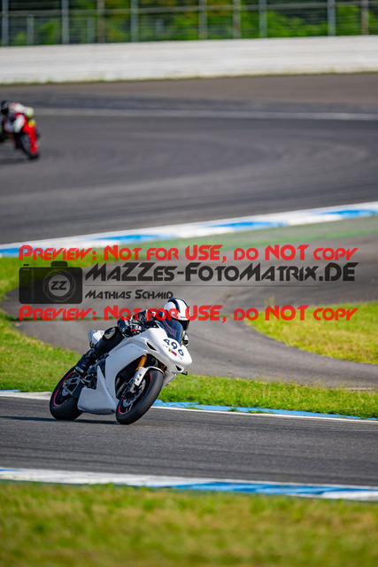 MaZZes_FotoMatrix_240702_6007705_2-140 | ROT