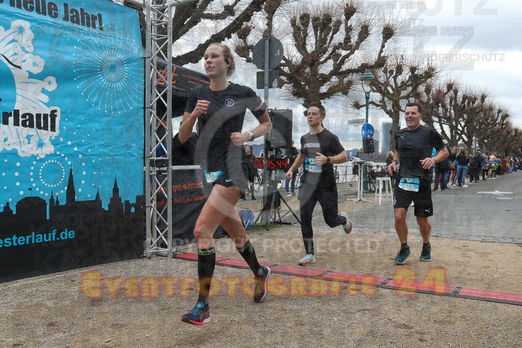 221231_1156_EV9_5033 | Sportfotografie im Rhein-Sieg Kreis, Köln, Bonn, NRW, Rheinland Pfalz, Hessen, etc. Unser Tätigkeitsfeld umfasst den Laufsport vom Volkslauf über den Marathon, Duathlon, Triathon bis zum Ultralauf wie Kölnpfad Ultra oder Schindertrail.