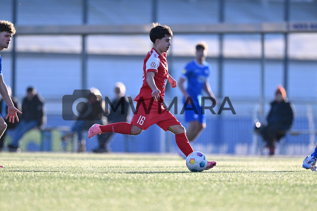 250305_EP__2333 | MWMARA - Realisiert mit Pictrs.com