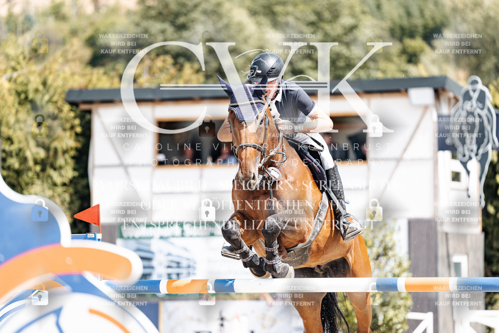 CK904853 | Turnierfotografie Pferdefotografie Trier Rheinland-Pfalz Pferdesport Reitsport Tierfotografie Sportfotografie Pferdevideo Pferdevideografie Equestrianvideography equestrianphotography  - Realisiert mit Pictrs.com