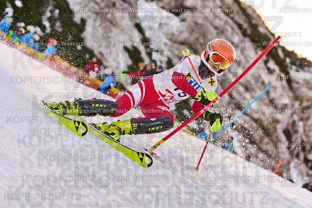 ALP2181_NWC-OAC-Slalom-I DG-II_Tripolt Valentina | (C)FotoLois.com, Alois Spandl, NWC+OAC-Schüler-Slalom 1 auf dem Hochkar, Sa 7. Jänner 2023.