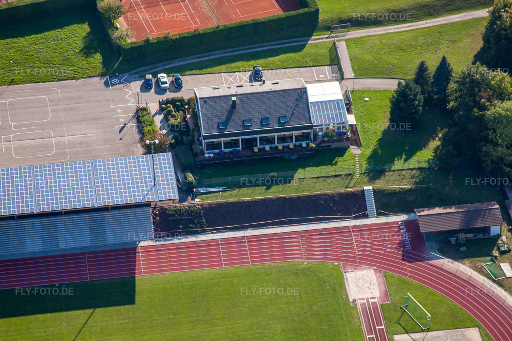 Luftbild: Sportgelände des SV-1899 eV Langensteinbach im Ortsteil Langensteinbach in Karlsbad im Bundesland Baden-Württemberg in Deutschland. Foto: IMG_45110.jpg vom 21.09.2011 durch Werner Riehm/FLY-FOTO.de