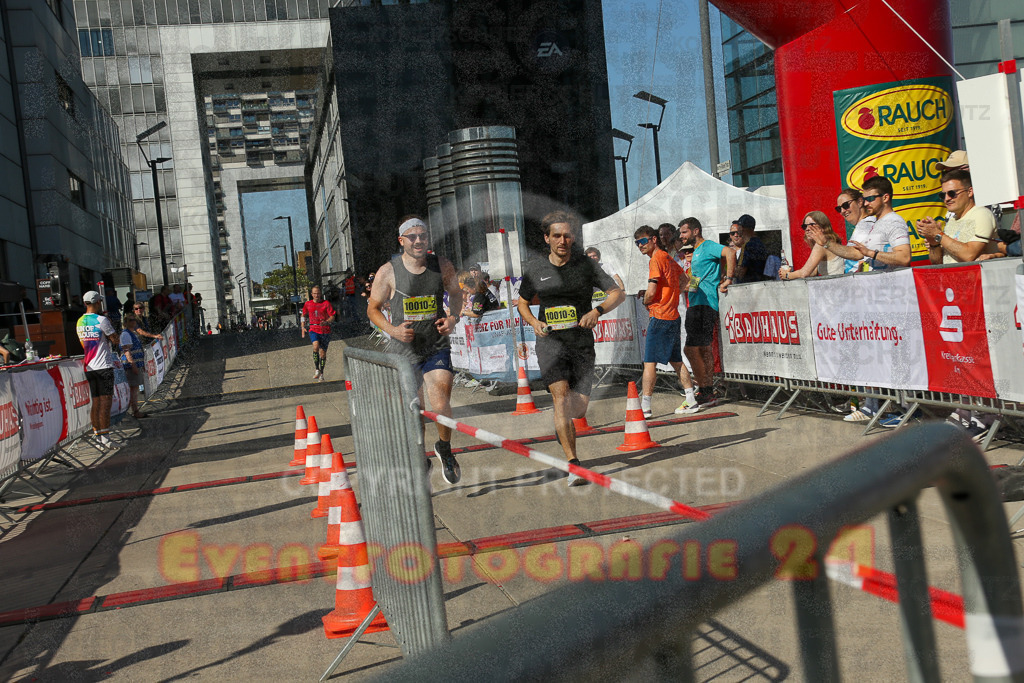 240921_1514_EX1_4723 | Sportfotografie im Rhein-Sieg Kreis, Köln, Bonn, NRW, Rheinland Pfalz, Hessen, etc. Unser Tätigkeitsfeld umfasst den Laufsport vom Volkslauf über den Marathon, Duathlon, Triathon bis zum Ultralauf wie Kölnpfad Ultra oder Schindertrail.