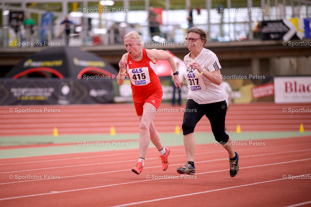 Deutsche Hallenmeisterschaften Masters - Samstag_153 | Deutsche Meisterschaften Halle Masters am 02.03.2024 in Dortmund 

Foto: Kai Peters - Realisiert mit Pictrs.com
