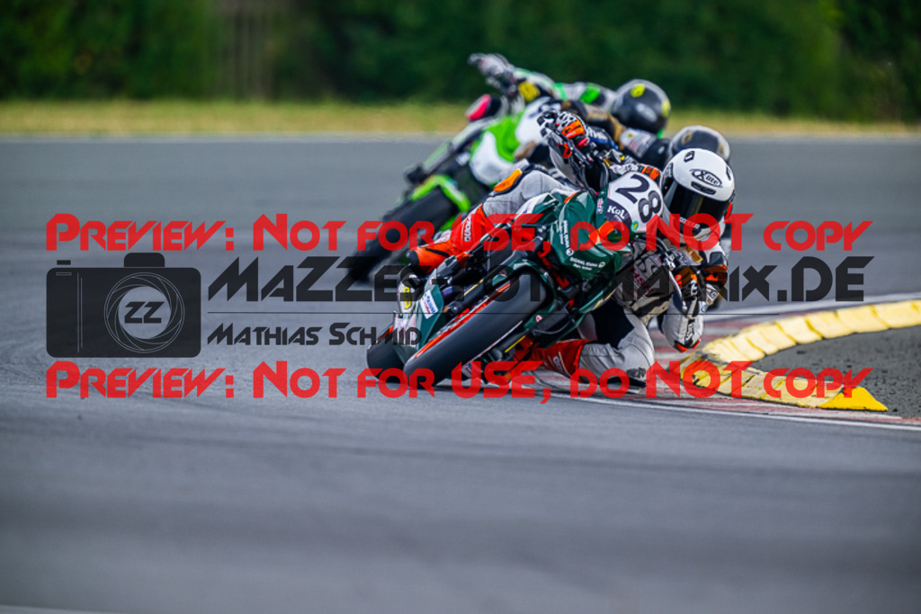 MaZZes_FotoMatrix_220723_6058 | IDM1000