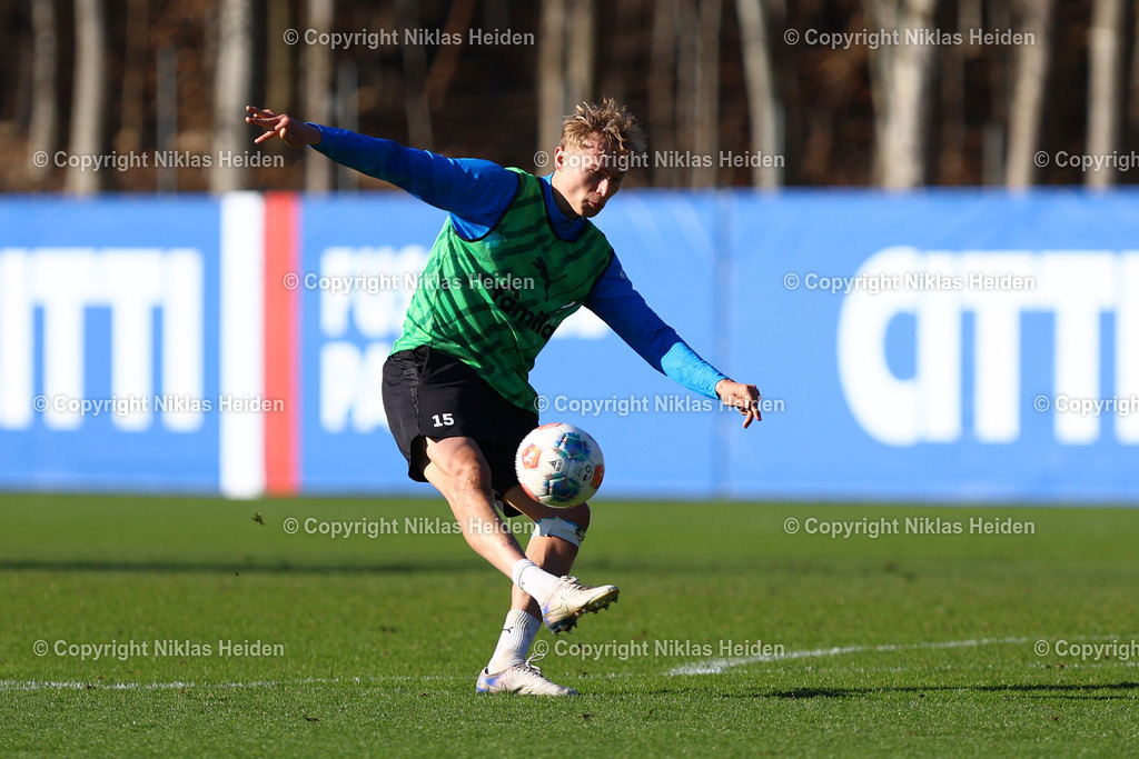 NH_HolsteinKiel_Training_18032026 | #15 Kasper Davidsen (Holstein Kiel)Fußball I Herren I Training I Saison 2025-2026 I Holstein Kiel I 18.03.2026 I Citti-Fußballpark