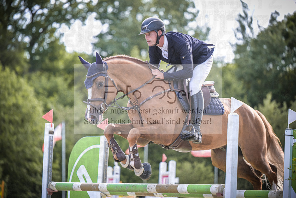DOS_0319 | Entdecke hochwertige Reitturnierfotos von Foto Oger. Professionell, emotional und authentisch – jetzt Lieblingsmomente im Shop bestellen.Deutschlandweite Turnierfotografie. - Realisiert mit Pictrs.com