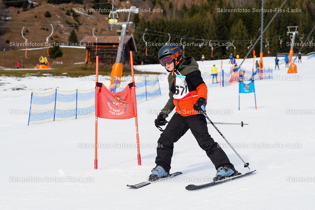 SRF_19.12.2025 0189 | SRF_19.12.2025 0189 - Realisiert mit Pictrs.com