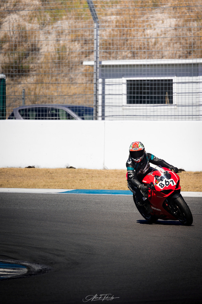 Ducati Trackday Hockenheimring 2026 | Entdecken Sie die faszinierende Welt von Alexander Tschuncky Arts: Kreative Fotografie, atemberaubende Automobilkunst und hochwertiger Bilderdruck. Lassen Sie sich inspirieren! - Realisiert mit Pictrs.com
