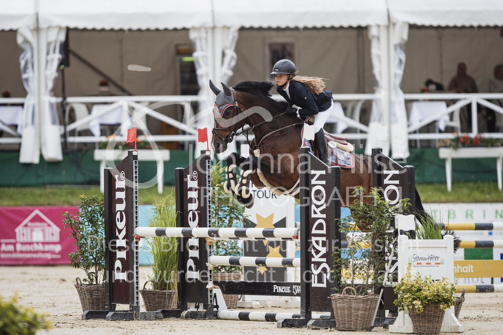 250712_BHO_ClearRoundTeam-427 | Deine schönsten Turniermomente als professionelle Fotos! Entdecke hochwertige Pferdesport-Fotografie im Online-Shop. Jetzt Fotos finden & bestellen!