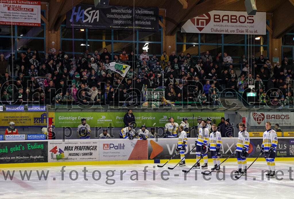 2025-12-05_042_TSV_Erding_gegen_Stuttgart_Rebels | Erding, Deutschland, 05.12.2025:Eishockey, Oberliga Süd 2025 / 2026, 23. Spieltag, TSV Erding gegen Stuttgart Rebels, Endergebnis: 5:6Foto: Christian Riedel / fotografie-riedel.net