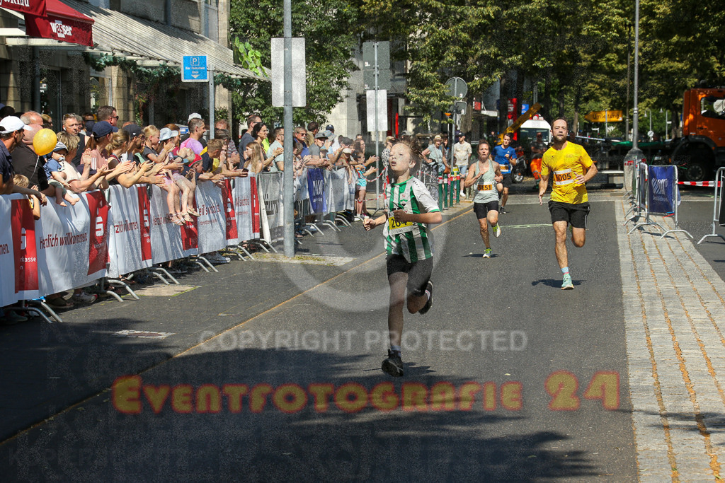 250621_1040_EX1_2048 | Sportfotografie im Rhein-Sieg Kreis, Köln, Bonn, NRW, Rheinland Pfalz, Hessen, etc. Unser Tätigkeitsfeld umfasst den Laufsport vom Volkslauf über den Marathon, Duathlon, Triathon bis zum Ultralauf wie Kölnpfad Ultra oder Schindertrail.