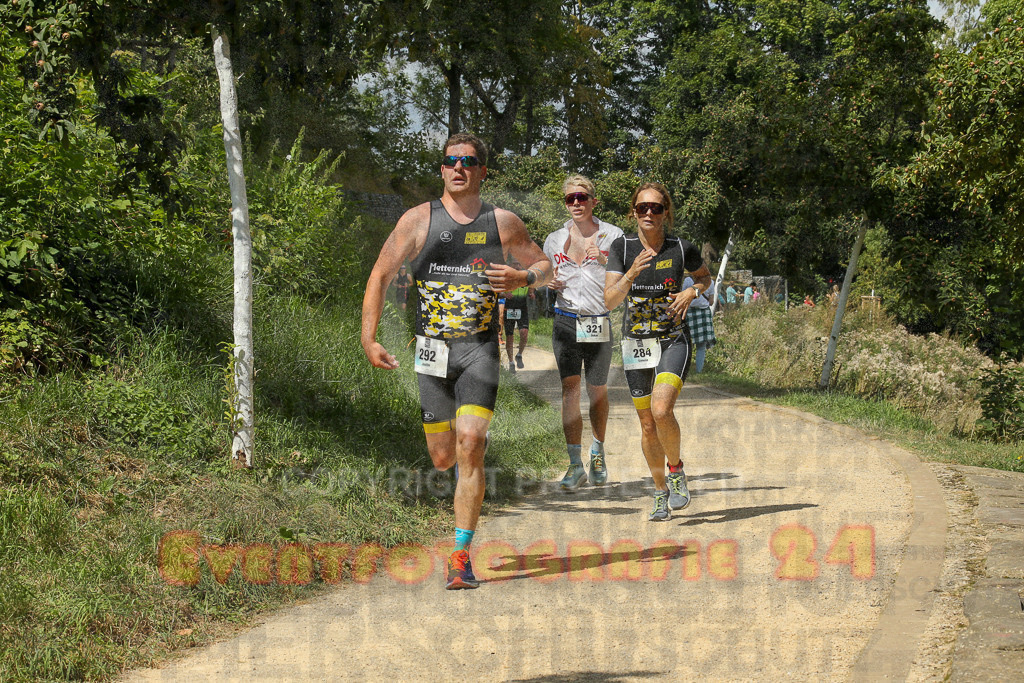 250824_1333_EX1_2807 | Sportfotografie im Rhein-Sieg Kreis, Köln, Bonn, NRW, Rheinland Pfalz, Hessen, etc. Unser Tätigkeitsfeld umfasst den Laufsport vom Volkslauf über den Marathon, Duathlon, Triathon bis zum Ultralauf wie Kölnpfad Ultra oder Schindertrail.
