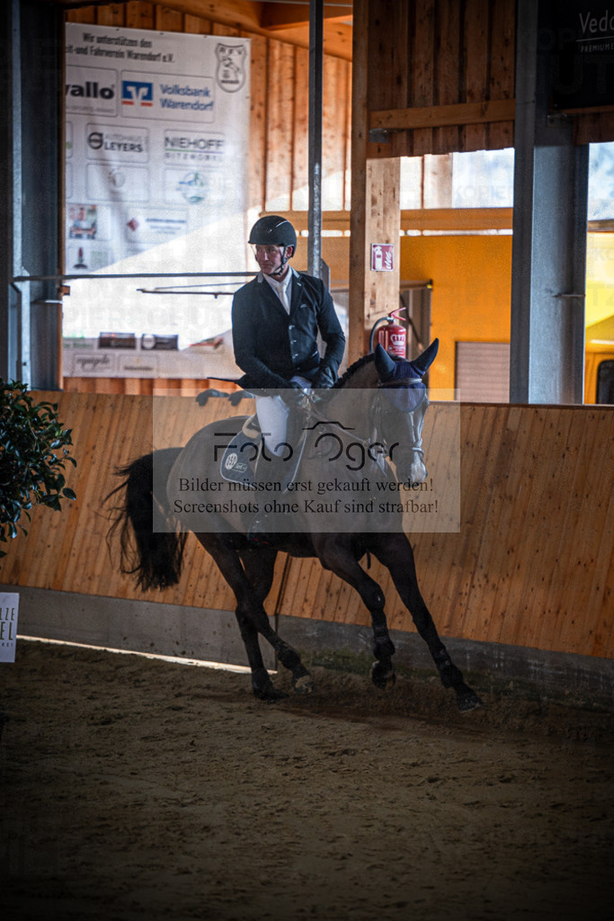 DOS_0116 | Entdecke hochwertige Reitturnierfotos von Foto Oger. Professionell, emotional und authentisch – jetzt Lieblingsmomente im Shop bestellen.Deutschlandweite Turnierfotografie. - Realisiert mit Pictrs.com