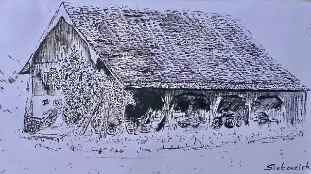 L1110938 | Landwirtschaftliche Geräte unter Stall / farmable gadgets beneath the roof, Siebeneich, Kerns - Realisiert mit Pictrs.com