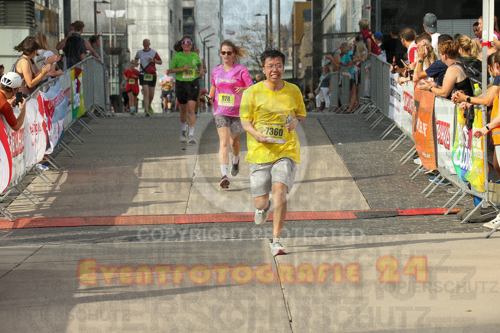 250920_1531_EX1_9819 | Sportfotografie im Rhein-Sieg Kreis, Köln, Bonn, NRW, Rheinland Pfalz, Hessen, etc. Unser Tätigkeitsfeld umfasst den Laufsport vom Volkslauf über den Marathon, Duathlon, Triathon bis zum Ultralauf wie Kölnpfad Ultra oder Schindertrail.