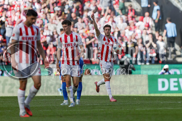 25.04.2026, GER, Fussball, Herren, 1. BL, Saison 2025/2026, 1. FC Köln - Bayer 04 Leverkusen | Jonas Hofmann (Bayer 04 Leverkusen) Torjubel, jubelt nach seinem Treffer zum 1:2 