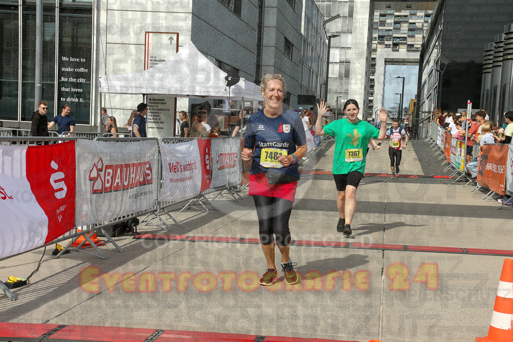 250920_1345_EX1_6556 | Sportfotografie im Rhein-Sieg Kreis, Köln, Bonn, NRW, Rheinland Pfalz, Hessen, etc. Unser Tätigkeitsfeld umfasst den Laufsport vom Volkslauf über den Marathon, Duathlon, Triathon bis zum Ultralauf wie Kölnpfad Ultra oder Schindertrail.