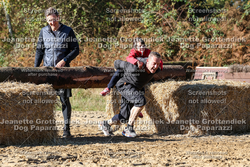 Dog Paparazzi - Strongdog 10-25-2120 | Dog Paparazzi Jeanette Grottendiek Fotografie & Videografie - Realisiert mit Pictrs.com