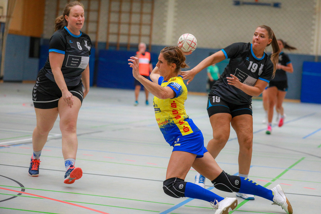 Neukirchen-Duisburg310825_039 | Bildergalerie von Sport-Ereignissen aber auch von weiteren spannenden Dingen - nicht nur vom Niederrhein. In Anlehnung an den bekannten Spruch von Hanns Dieter Hüsch heißt das Motto: "Niederrhein ist überall".  - Realisiert mit Pictrs.com