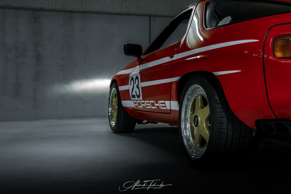 R6AT0615 _Alexander Tschuncky | Entdecken Sie die faszinierende Welt von Alexander Tschuncky Arts: Kreative Fotografie, atemberaubende Automobilkunst und hochwertiger Bilderdruck. Lassen Sie sich inspirieren! - Realisiert mit Pictrs.com