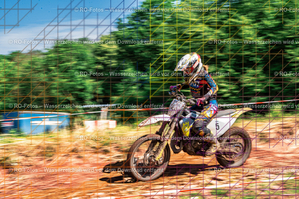 1 Lauf Schlüchtern IGE 2026-620 | Sportfotografie von RO-Fotos: Motorsport, Motocross, Enduro, Laufveranstaltungen und Triathlon. Professionelle Fotos von Sportlern und Events. - Realisiert mit Pictrs.com