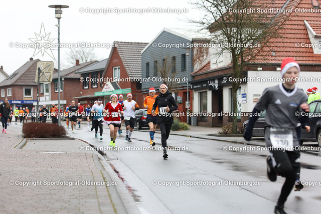 WMLA1172 | Bildershop "Sportfotograf-Oldenburg" mit Fotos von Sportevents in Oldenburg und Umzu. - Realisiert mit Pictrs.com