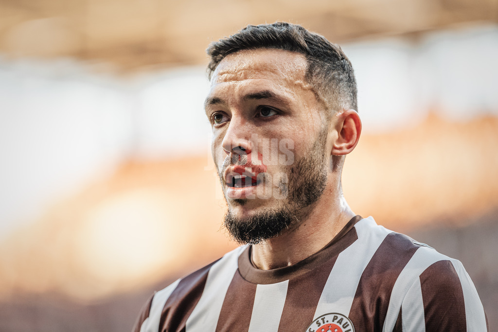 Fußball | Männer | Saison 2025/2026  | Fußball-Bundesliga | 07. Spieltag | FC St. Pauli vs. TSG Hoffenheim | 19.10.2025 | Mathias Pereira Lage (#28, FC St. Pauli)