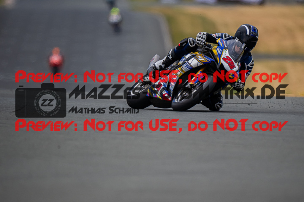 MaZZes_FotoMatrix_220723_3173 | IDM1000