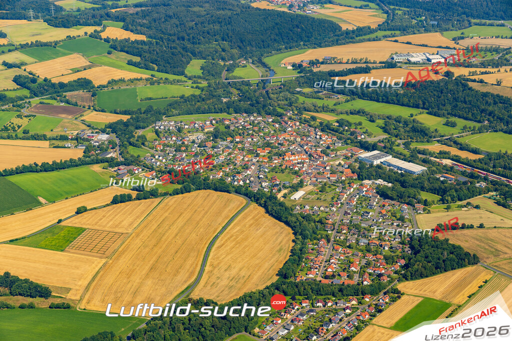 Luftaufnahme der Stadt Malsfeld - Die Luftaufnahme wurde 2025 vom UL-Flugzeug heraus erstellt ( keine Drohne ) - Hochauflösende Luftaufnahme - für professionelle Ausdrucke geeignet. Die Geschenkidee !Hier alle&nbsp;Infos zur Lizenzierung der LuftaufnahmeWir fliegen auch dieses Jahr wieder in Ihre Region um Luftbilder zu erstellen.- Luftbild anfragen