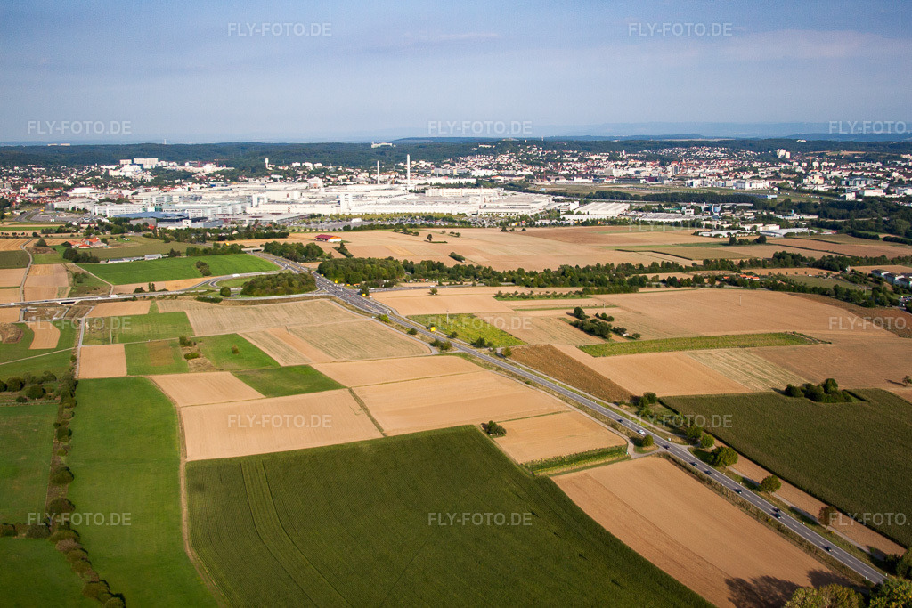 Luftbild: Mercedes Benz Werk von Westen in Sindelfingen im Bundesland Baden-Württemberg in Deutschland. Foto: IMG_52534.jpg vom 23.08.2012 durch Werner Riehm/FLY-FOTO.deGROUP.MERCEDES-BENZ.COM