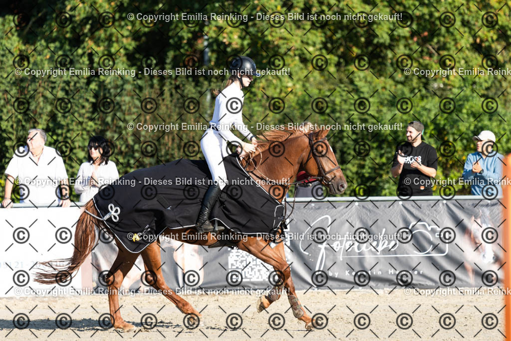 CL5A8180 | Emilia Reinking Fotografie - Realisiert mit Pictrs.com