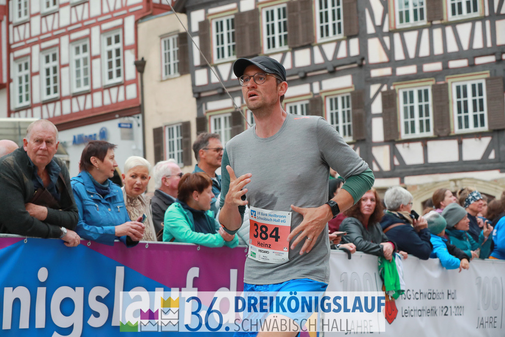 VR Bank Hauptlauf 10km | 3königslauf 2022 VR Bank Hauptlauf - Realisiert mit Pictrs.com