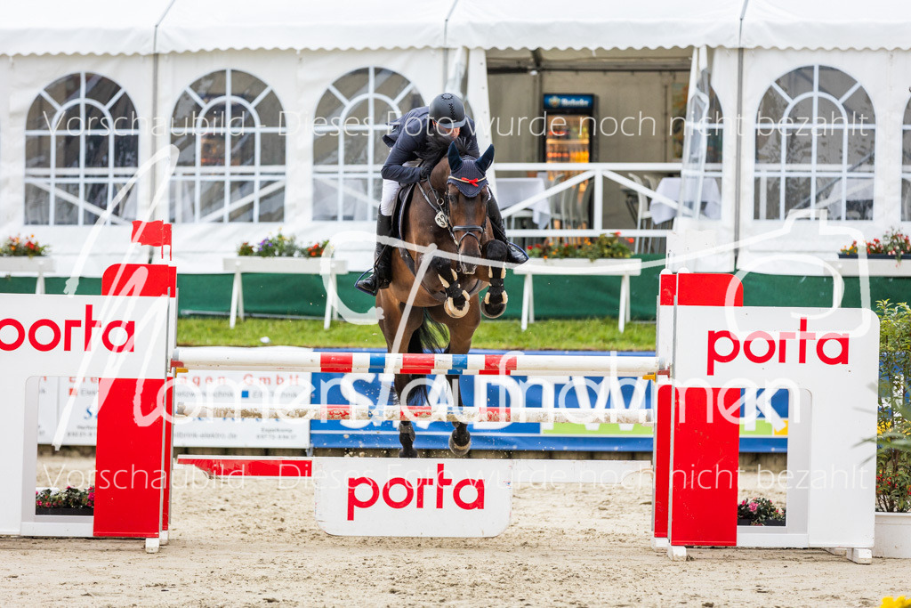 BHO-2PhSpr-M-184 | MomenTaufnahmen Pferdesportfotos