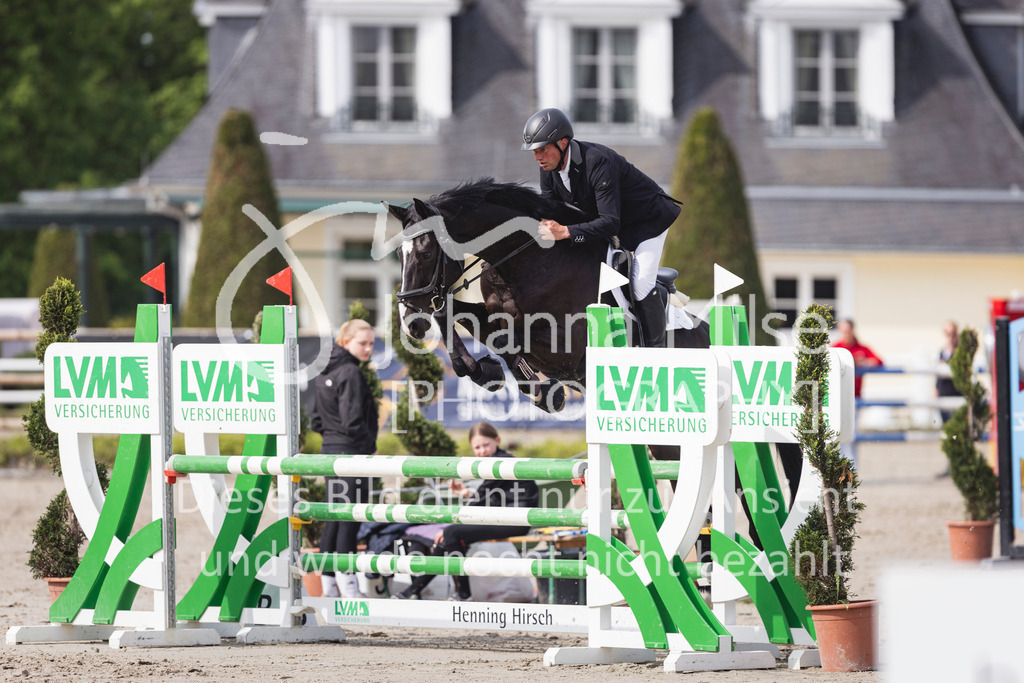 260510_PfSpTa_3_A2-Spr-334 | Deine schönsten Turniermomente als professionelle Fotos! Entdecke hochwertige Pferdesport-Fotografie im Online-Shop. Jetzt Fotos finden & bestellen!