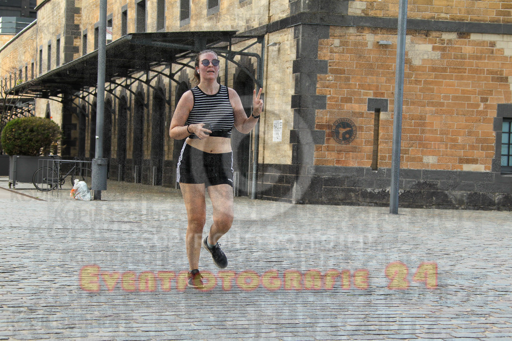 250920_1508_EV4_8123 | Sportfotografie im Rhein-Sieg Kreis, Köln, Bonn, NRW, Rheinland Pfalz, Hessen, etc. Unser Tätigkeitsfeld umfasst den Laufsport vom Volkslauf über den Marathon, Duathlon, Triathon bis zum Ultralauf wie Kölnpfad Ultra oder Schindertrail.